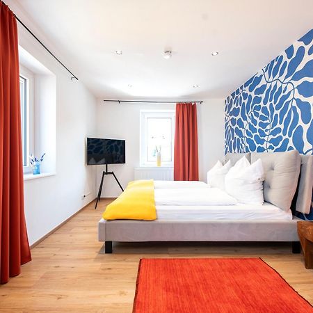 Bunter Hund Apartments - Zentrales Apartment, Parkplatz, Wintergarten, Kinderzimmer Rothenburg ob der Tauber Exteriör bild