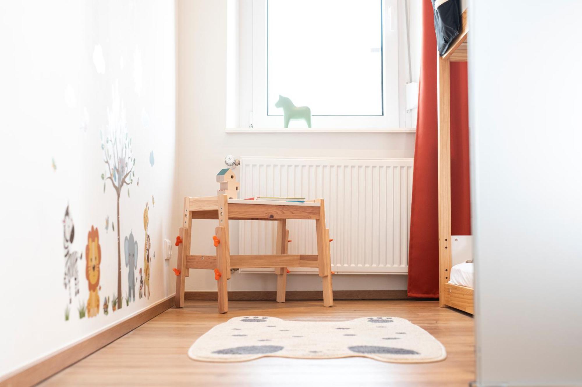 Bunter Hund Apartments - Zentrales Apartment, Parkplatz, Wintergarten, Kinderzimmer Rothenburg ob der Tauber Exteriör bild